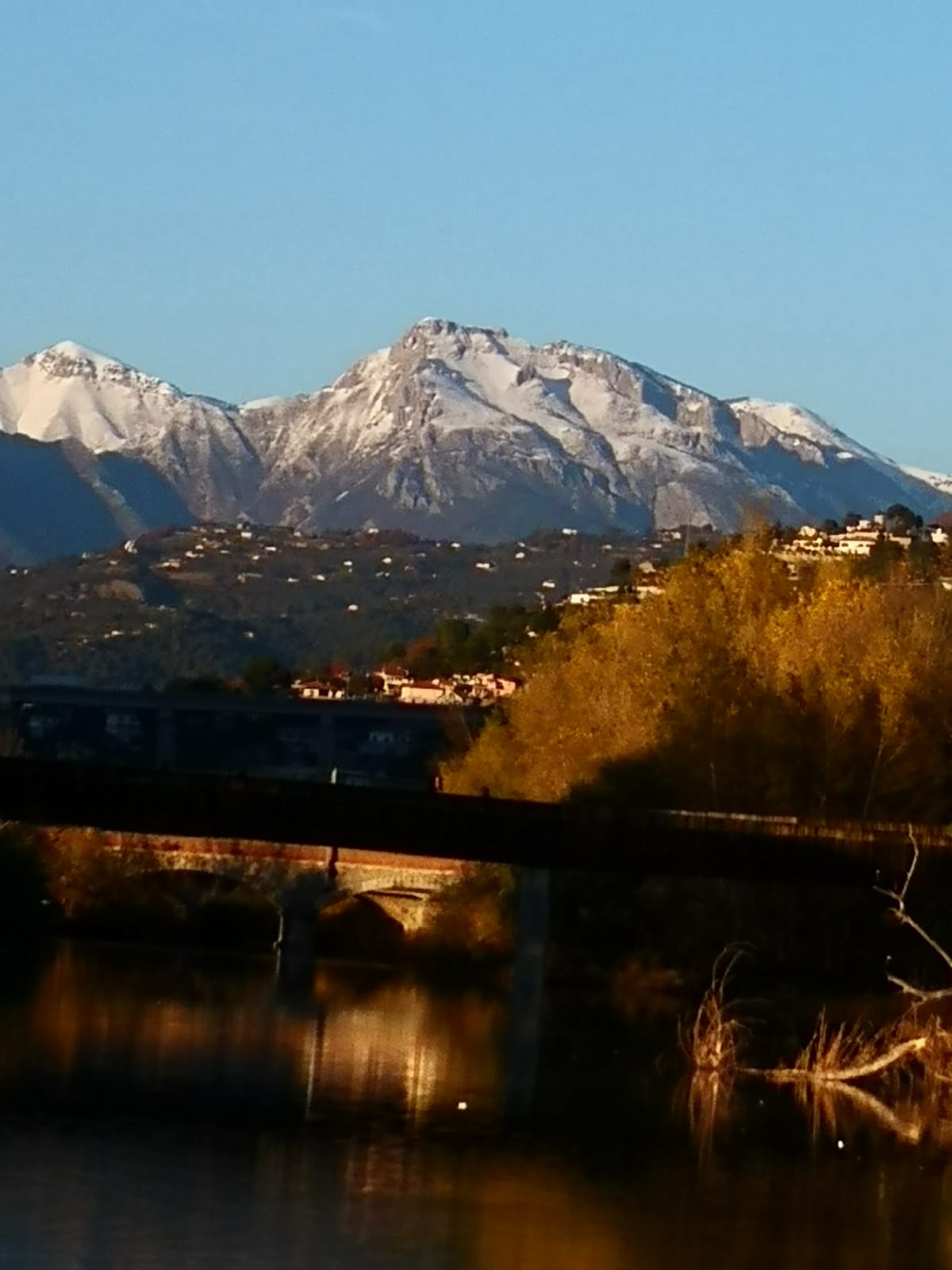 “Passeggiando nella Val Nervia” di Giovanna Fabbrico